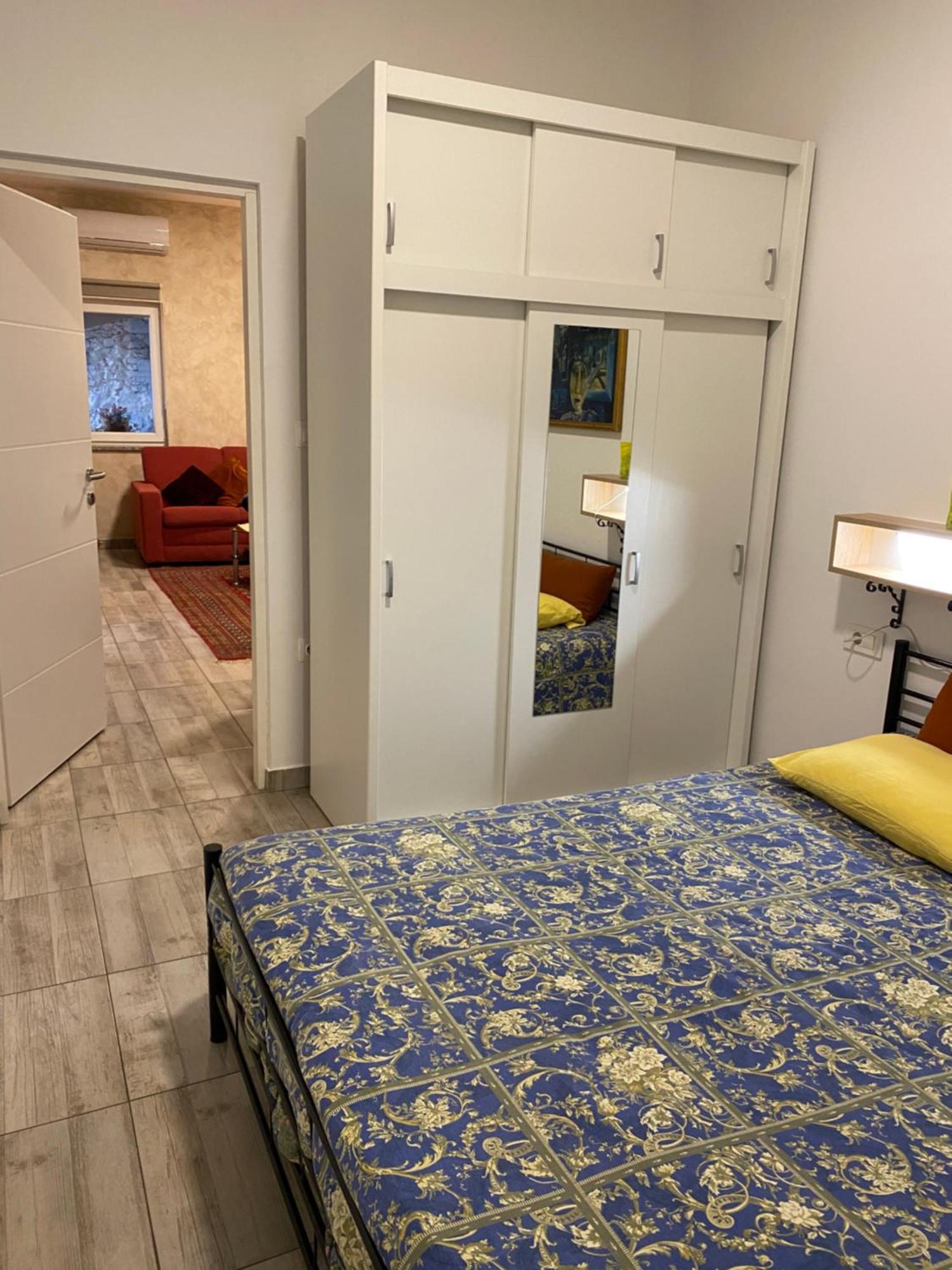 Apartman "Almond House 2" Pula Ngoại thất bức ảnh
