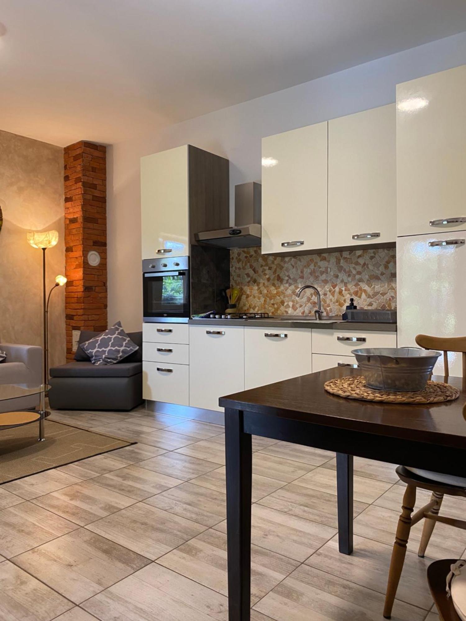Apartman "Almond House 2" Pula Ngoại thất bức ảnh