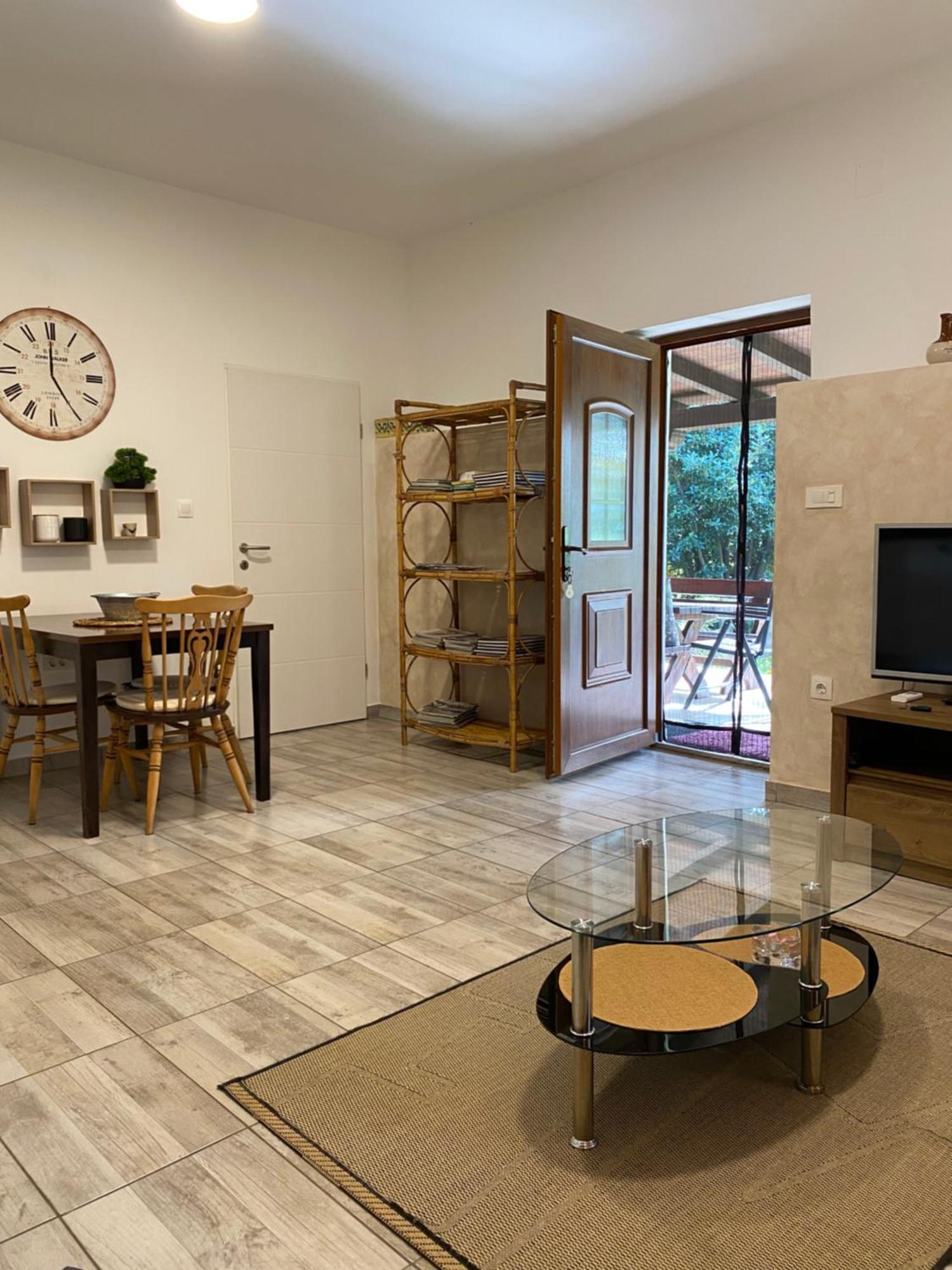 Apartman "Almond House 2" Pula Ngoại thất bức ảnh